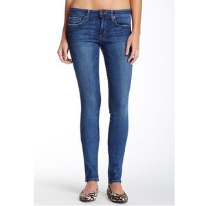 Joe’s Jeans The Skinny Ayumi Wash Skinny Jeans